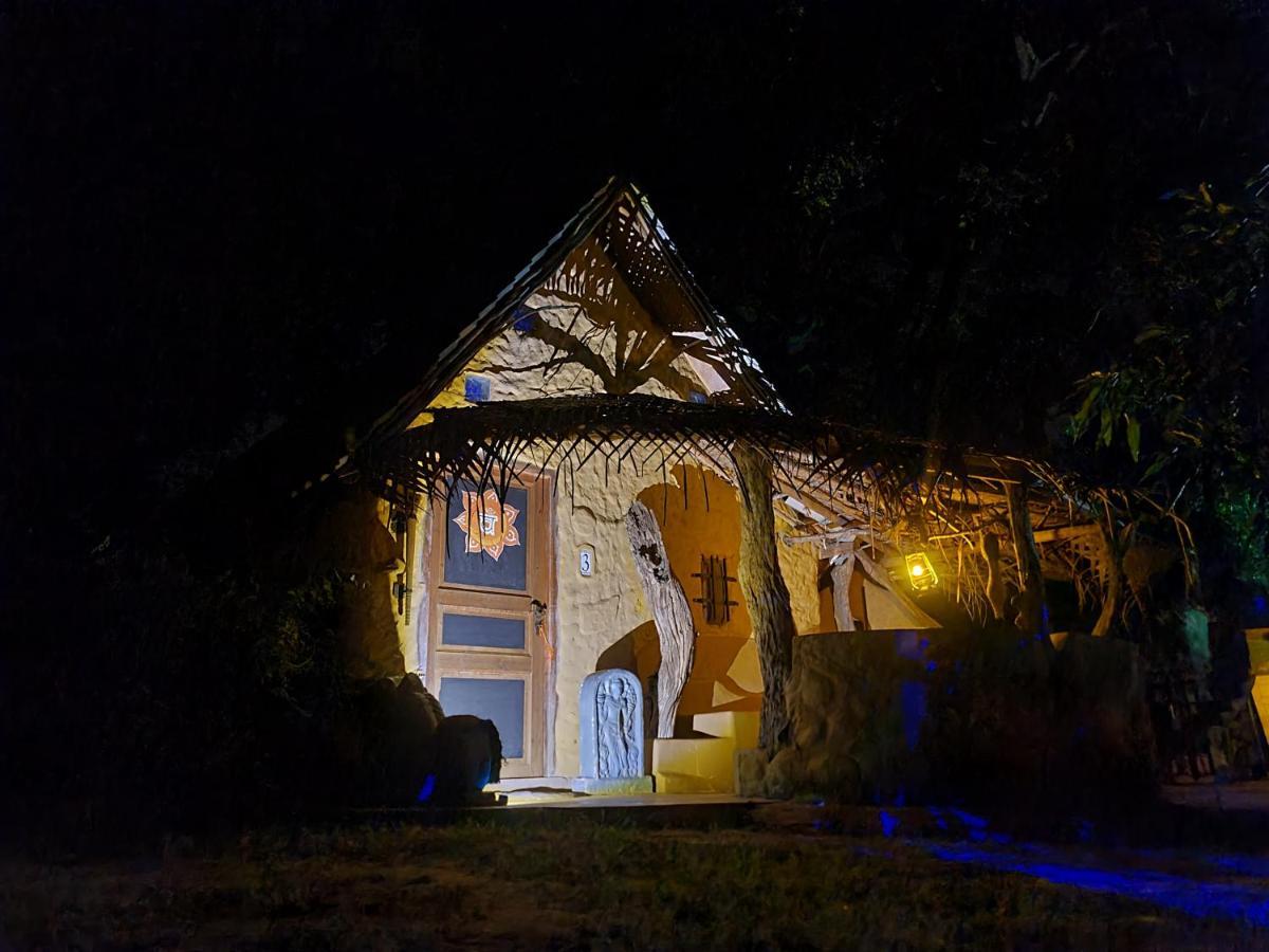 Humbhaha Jungle Yala Nature Eco Resort Катарагама Экстерьер фото